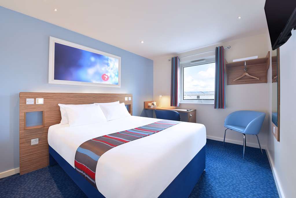 Travelodge Ели Стая снимка